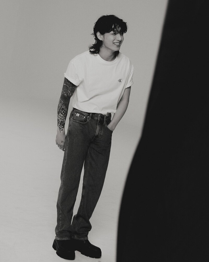 230419 CALVIN KLEIN Twitter Update- Behind-The-Scenes with JUNGKOOK for CALIN KLEIN S/S2023 Campaign documents 3