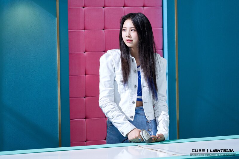 210611 Cube Naver Post - LIGHTSUM 'Vanilla' MV Shoot Behind documents 4