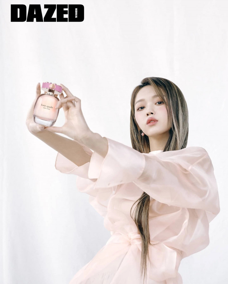 OH MY GIRL Yooa for Dazed Korea May 2021 Issue x Kate Spade documents 2