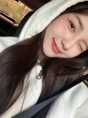 240201 tripleS Instagram & Twitter Update - Jiwoo