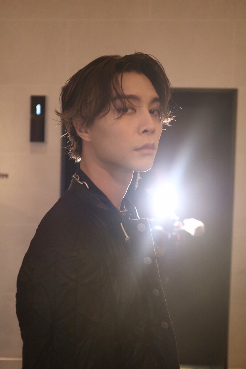 240229 NCT Twitter update | Johnny documents 2