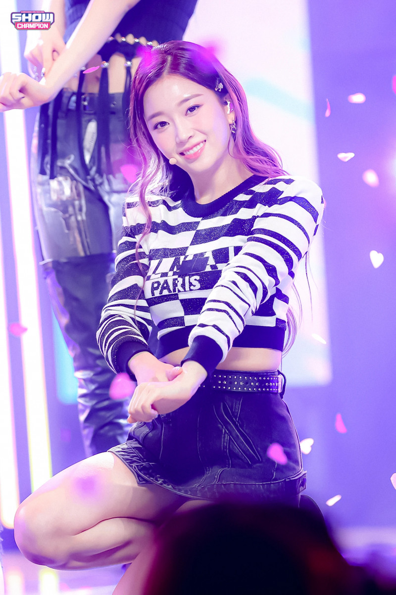 210414 STAYC - 'ASAP' at Show Champion documents 2