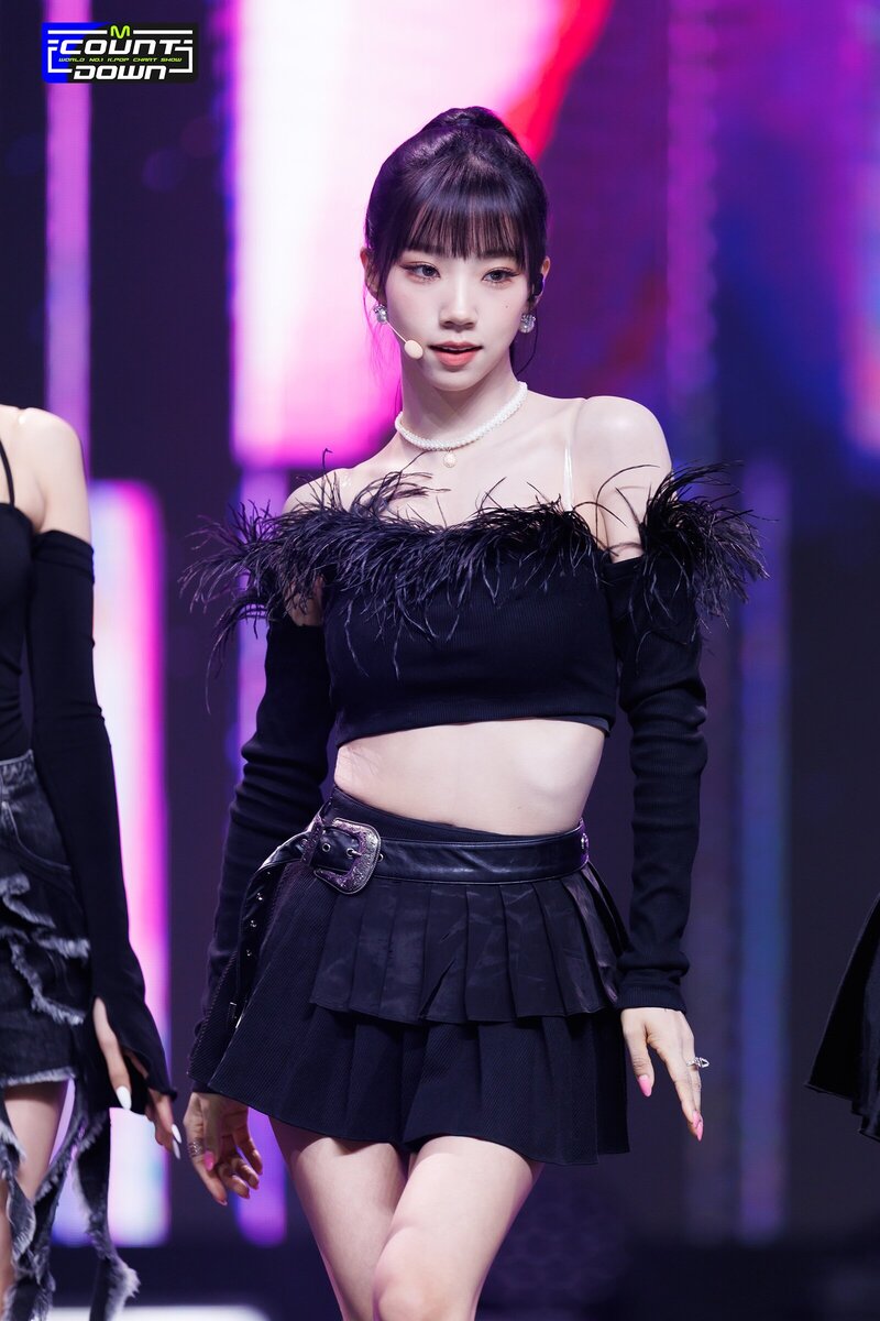 230921 EL7Z UP Yeoreum - 'Cheeky' at M Countdown documents 1
