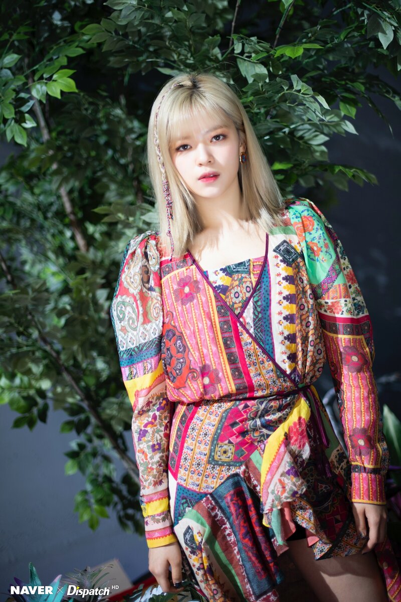 TWICE Jeongyeon 9th Mini Album "MORE & MORE" Music Video Shoot by Naver x Dispatch documents 3