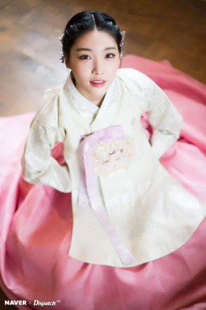 Chungha - Hanbok for Lunar New Year  by Naver x Dispatch