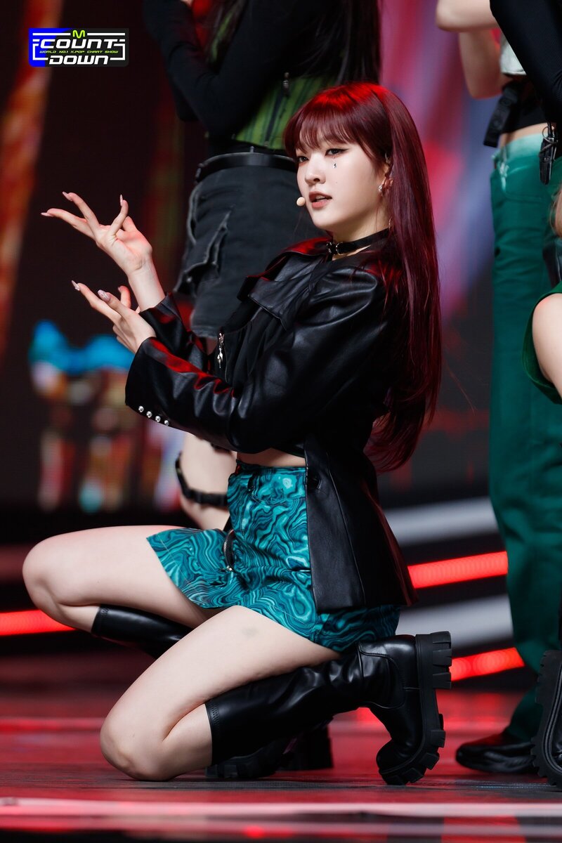 220324 Weeekly - 'Ven para' at M Countdown documents 6