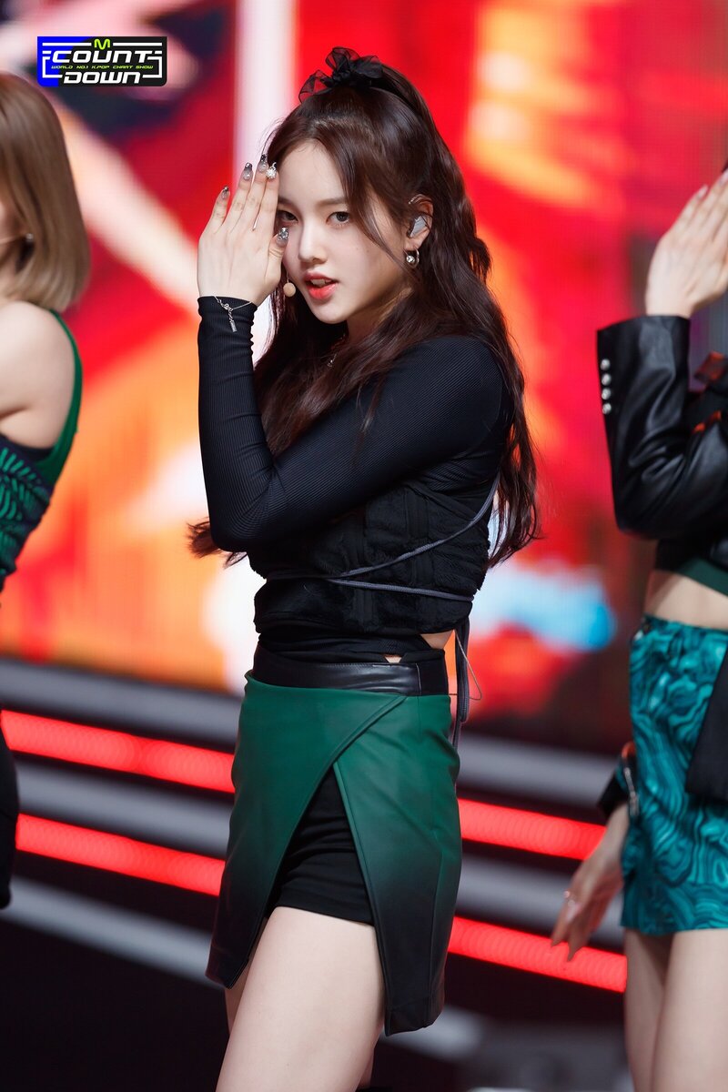 220324 Weeekly - 'Ven para' at M Countdown documents 12