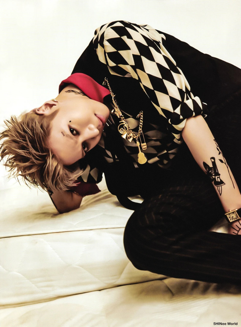 [SCANS] TAEMIN "Never Gonna Dance Again" Extended Version documents 16