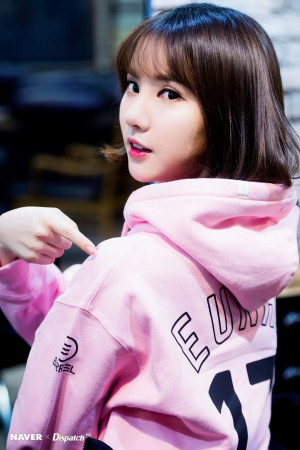 GFRIEND Eunha at ISAC 2017 Photoshoot by Naver x Dispatch