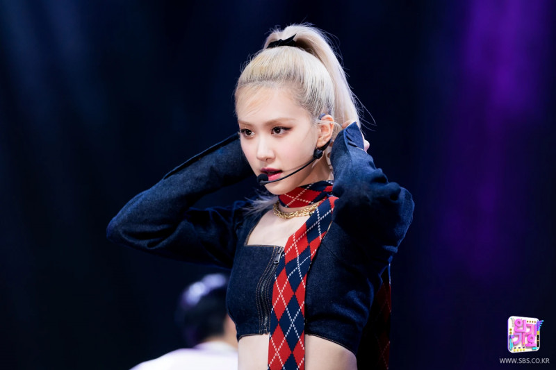 210328 Rosé - 'On The Ground' at Inkigayo documents 19