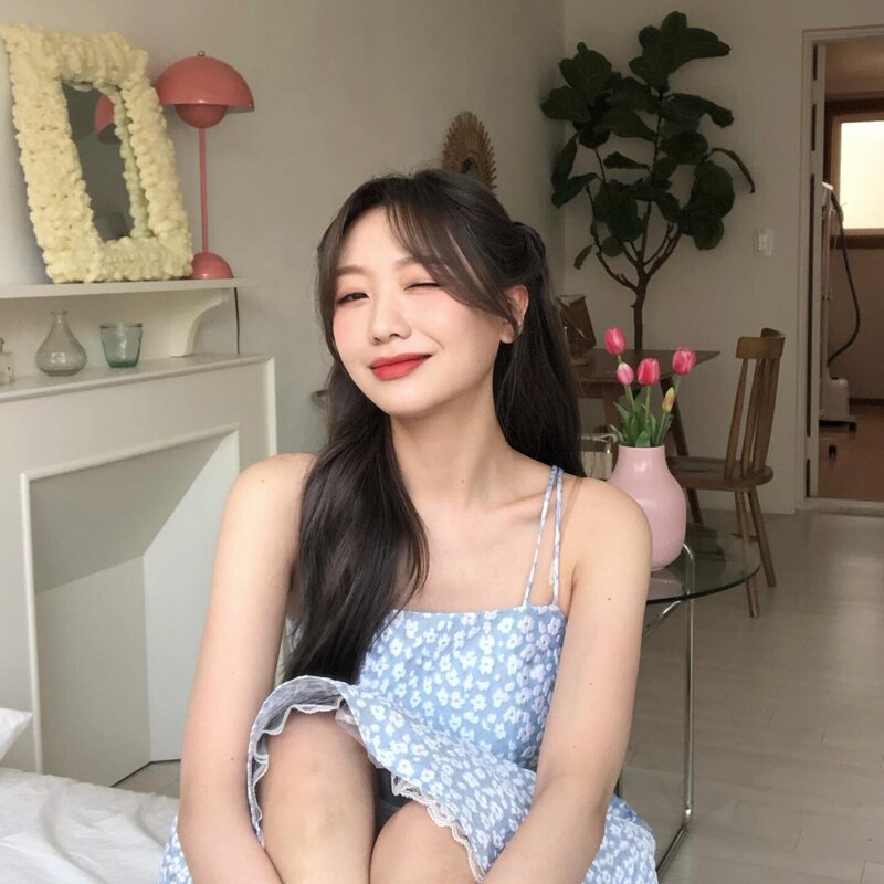 210526 Lovelyz Sujeong Instagram Update documents 8