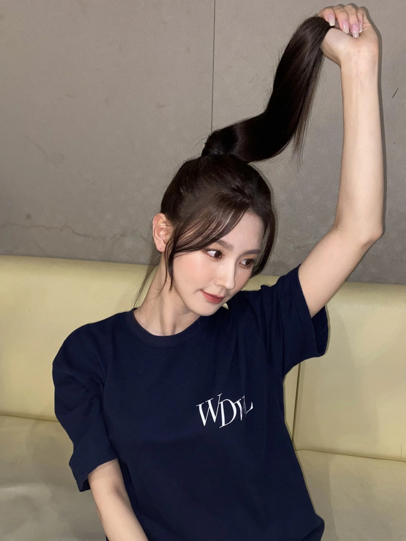 210401 (G)I-DLE SNS Update - Miyeon documents 2