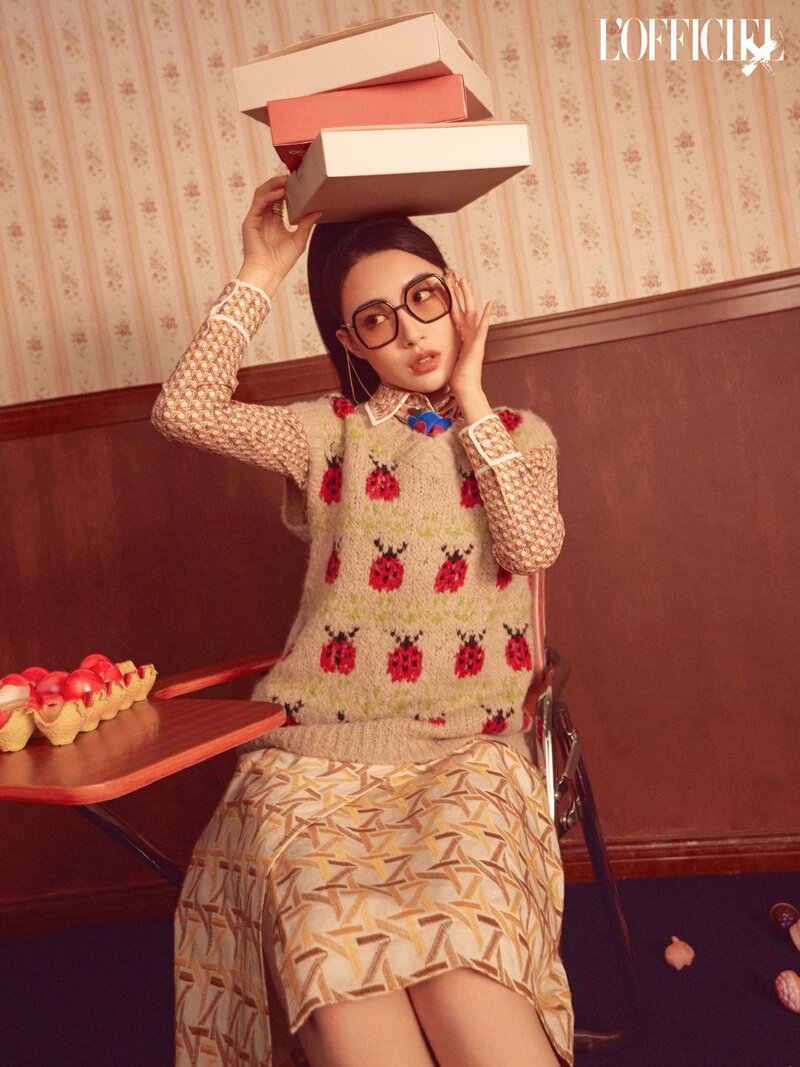 Dai Meng for L'OFFICIEL China 'Feast' June 2021 Issue documents 4