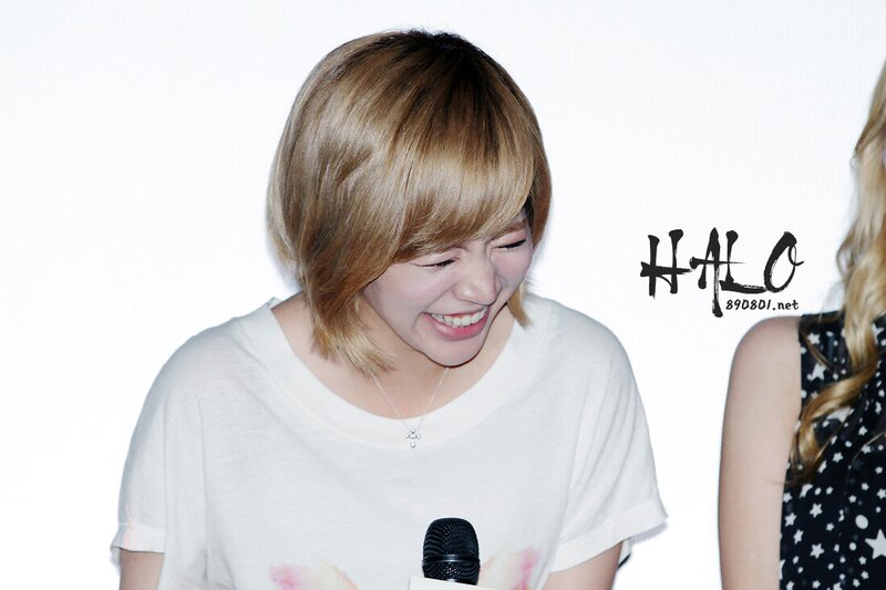 120629 Girls' Generation Sunny at 'I AM' Stage Greetings documents 11