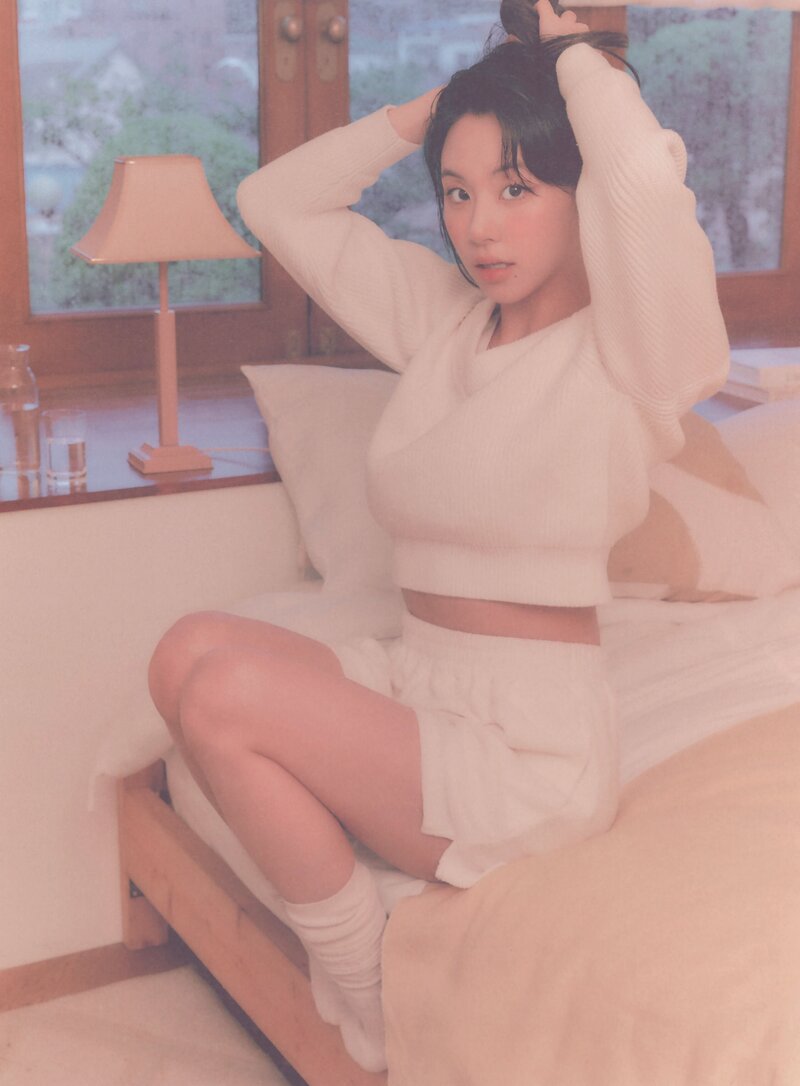 Yes, I am Chaeyoung Photobook Scans documents 8
