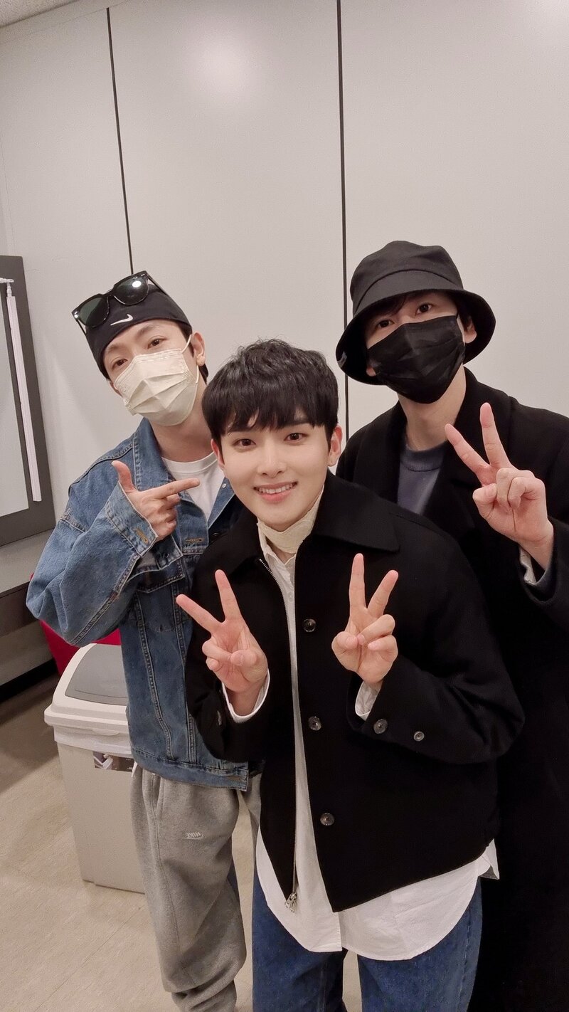 220309 Ryeowook Twitter Update documents 1