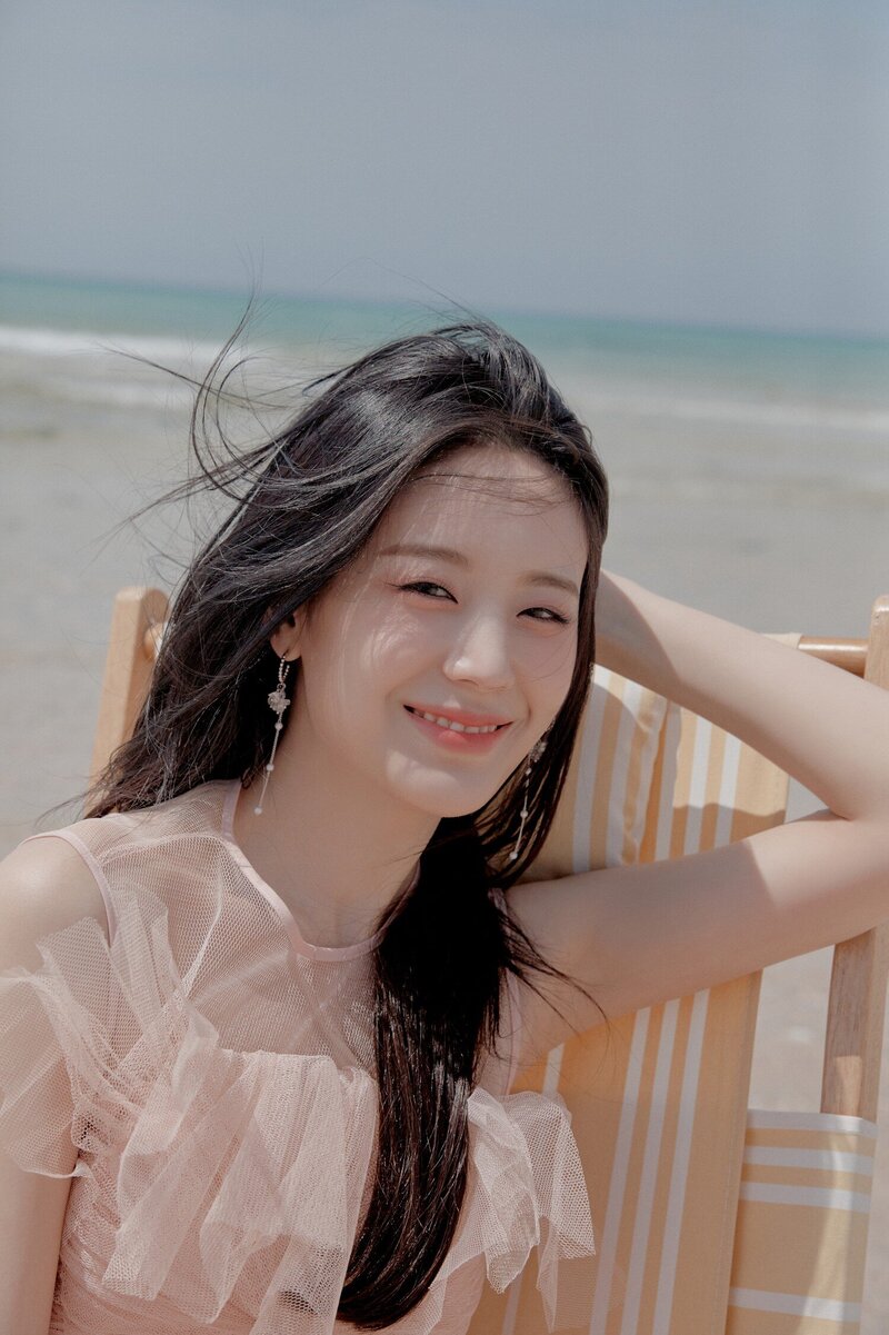 220627 fromis_9 'from our Memento Box' Photos by Melon documents 20