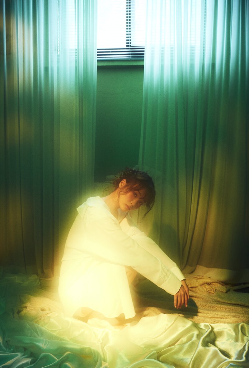LE SSERAFIM 3rd Mini Album 'EASY' Concept Photo documents 16