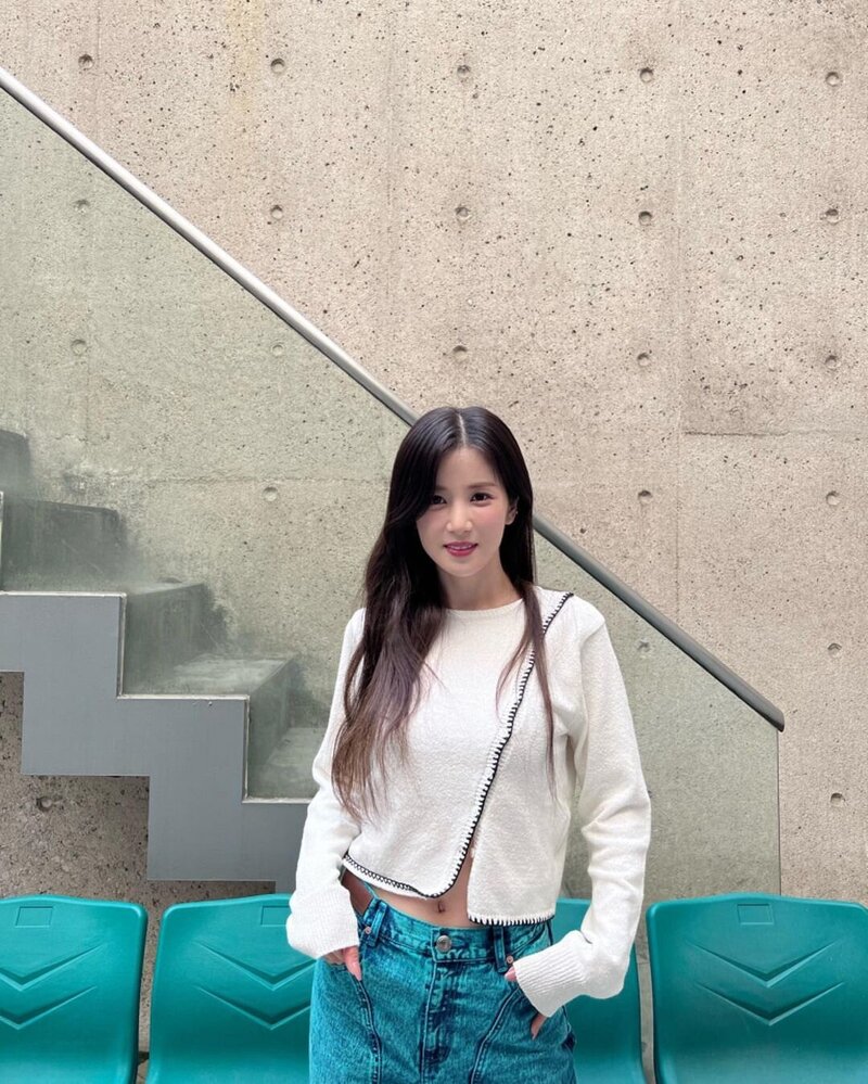 230511 APINK Chorong Instagram Update documents 2