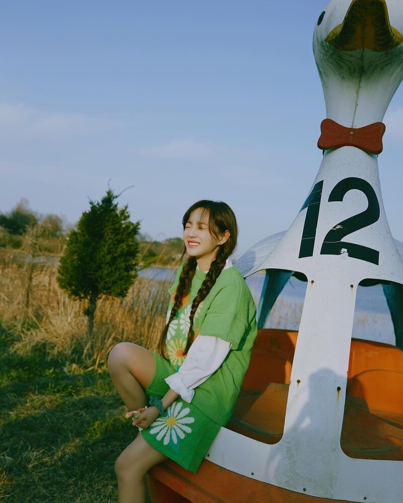 220415 KIM SEJEONG Instagram Update documents 1