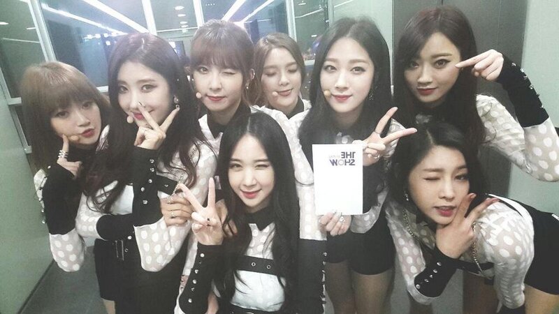150203 THE SHOW Twitter Update - 9MUSES documents 2