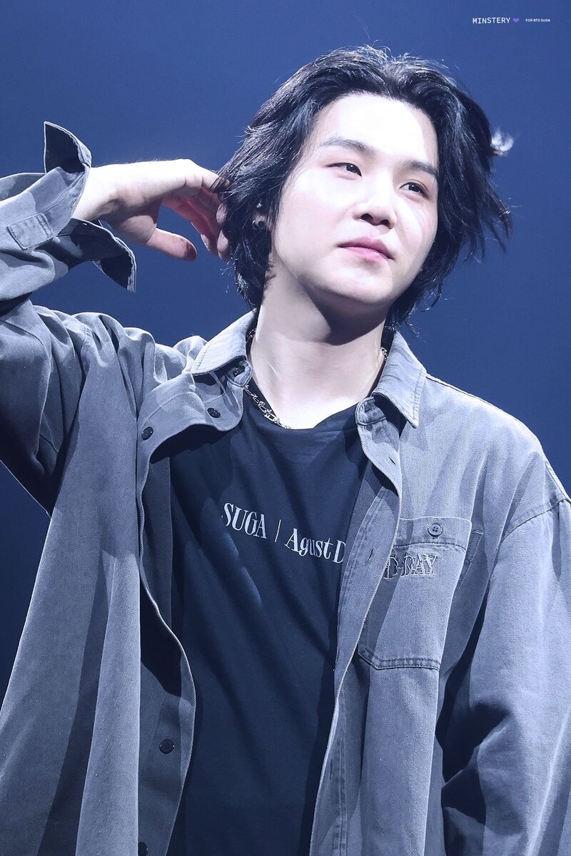 230505 AGUST D Tour "D-DAY" in Chicago DAY2 documents 4