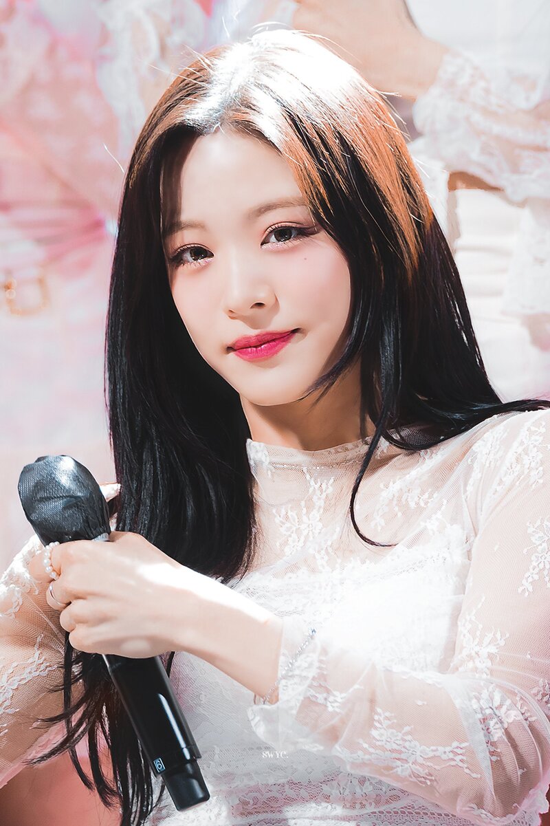 220526 fromis_9 Chaeyoung - Wonkwang University documents 2