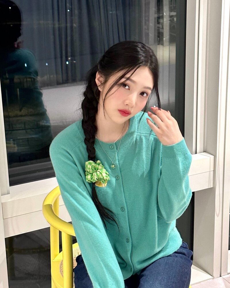 240414 Red Velvet Joy Instagram Update documents 5