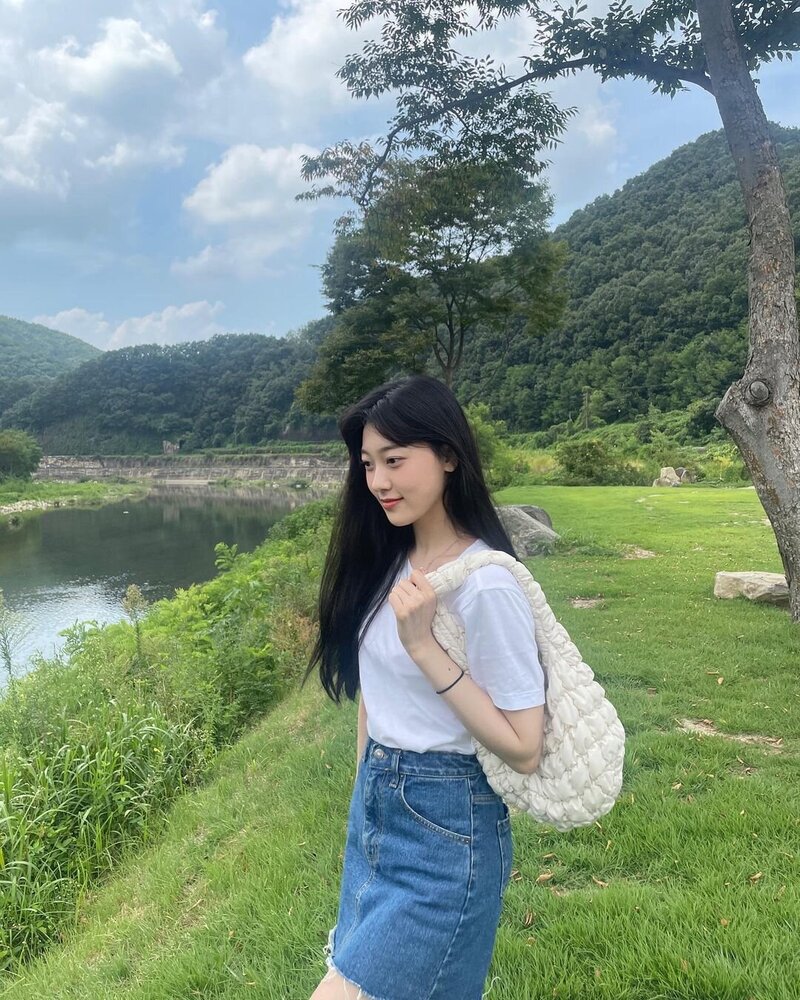 231003 ARTMS Choerry Instagram Update documents 1
