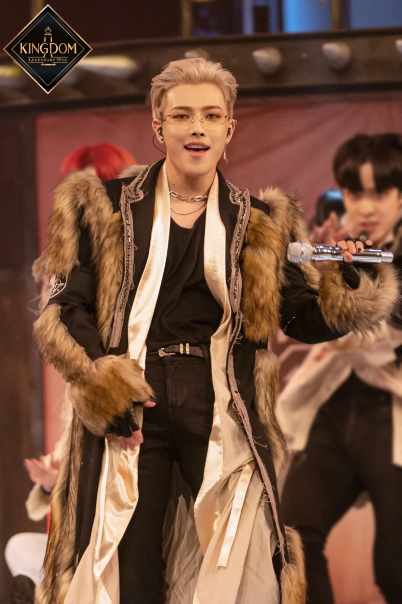 210419 [KINGDOM: LEGENDARY WAR] ATEEZ Behind the Scenes Photos at the 1st Contest | Naver Update documents 15