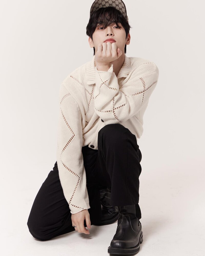 Seunghwan and BZ-Boys Bon pictorial | May 2023 documents 5
