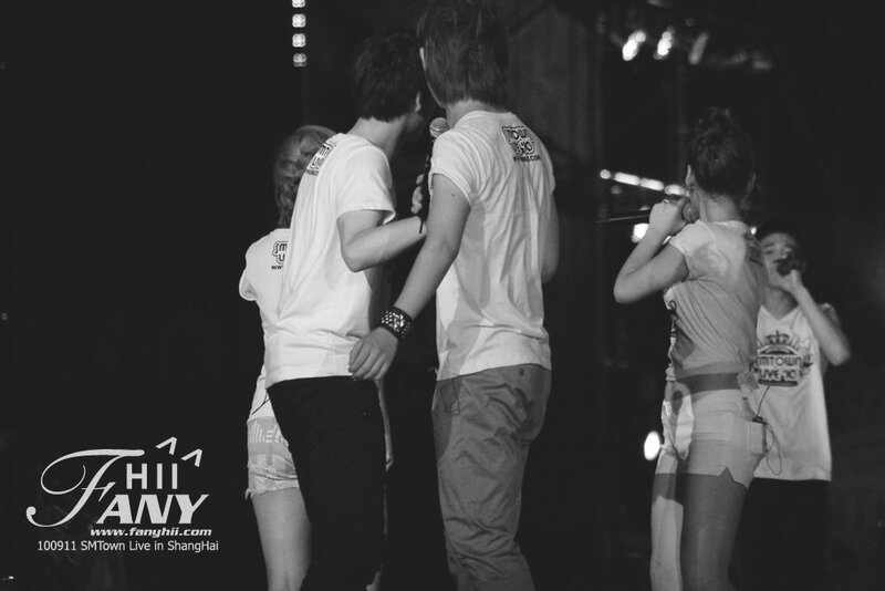 100911 SMTOWN at SMTOWN Live in Shanghai documents 3