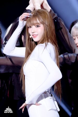 240316 OH MY GIRL YooA - 'Rooftop' at Music Core