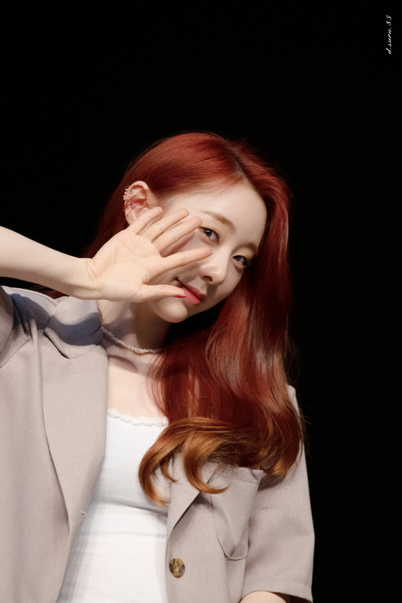 210425 WJSN Yeonjung documents 9