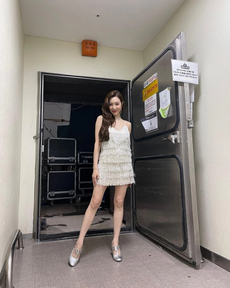 210501 Tiffany Young Instagram update documents 1