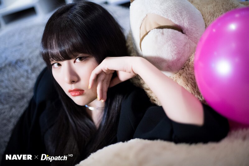 NAVER x DISPATCH Update with Red Velvet Seulgi | 180508 documents 7
