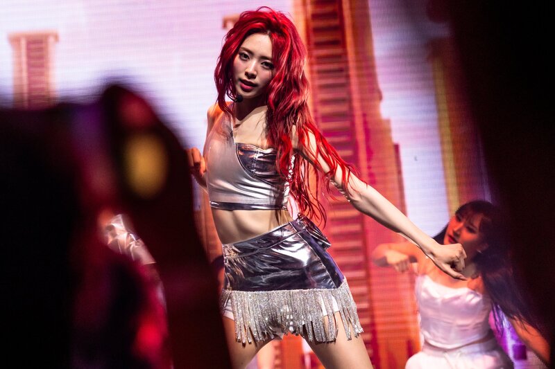 240324 ITZY Yuna - 2nd World Tour 'Born To Be' in Sydney documents 4