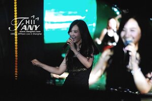 100911 Girls' Generation Yuri at SMTOWN Live in Shanghai