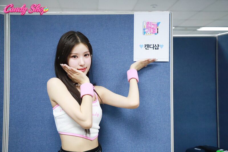 Brave Entertainment Naver Post - Candy Shop Music Show Promotion Behind the Scenes documents 4