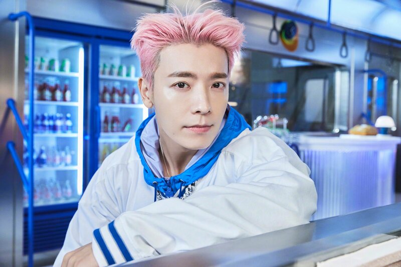 Super Junior 2021 Winter SMTOWN : SMCU EXPRESS concept photos documents 1
