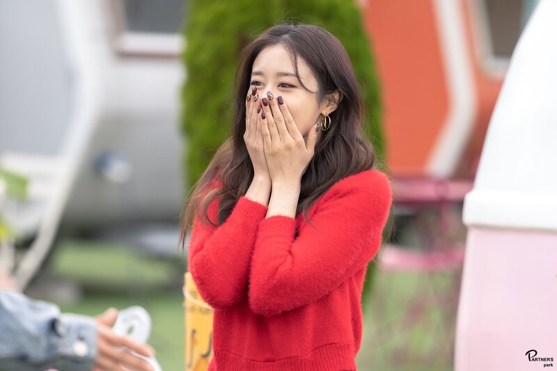 210607 Partners Park Naver Post - Jiyeon's  'Next Door Witch' Drama Behind documents 3