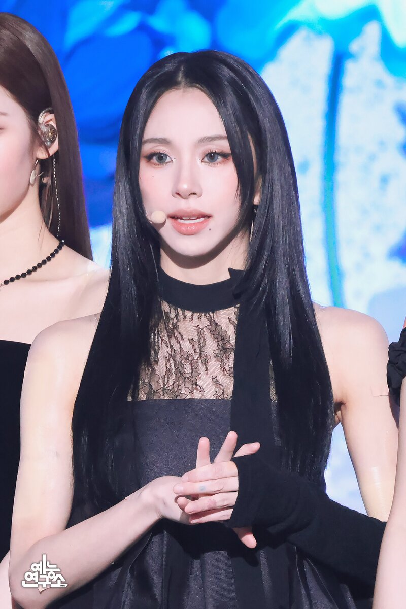 240302 TWICE Chaeyoung - ‘ONE SPARK’ at Music Core documents 1
