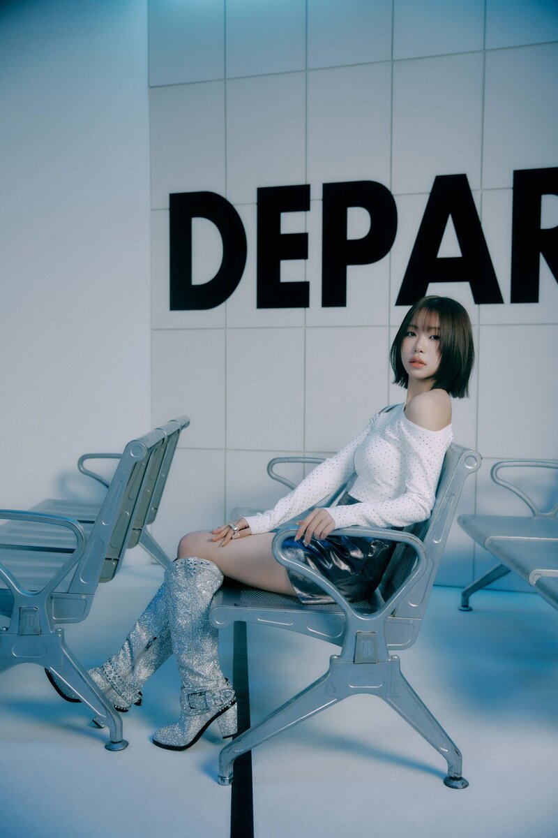 ME:I - MIRAI 1st Single Album teasers documents 10