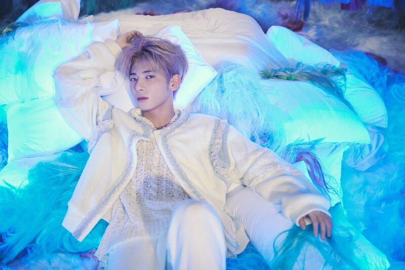 TXT 'The Name Chapter: TEMPTATION' Concept Teasers documents 5