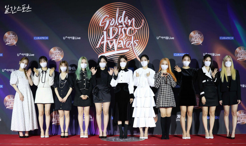 JTBC_Awards-ErRlNu9VcAAwBbQ-20210109-01-59.jpg