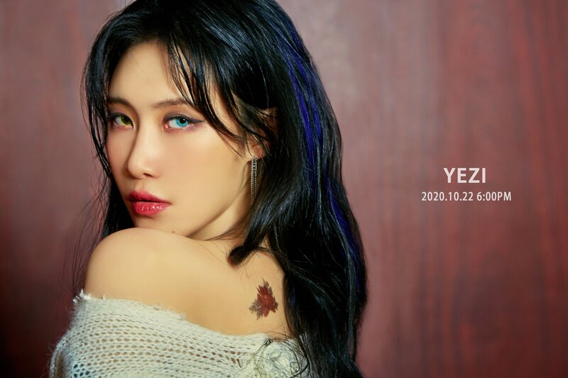 Yezi - Mimew 5th Digital Single teasers documents 2