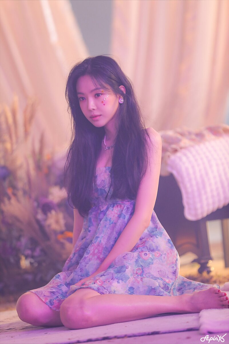 220223 IST Naver Post - Apink 'Dilemma' MV Behind documents 25