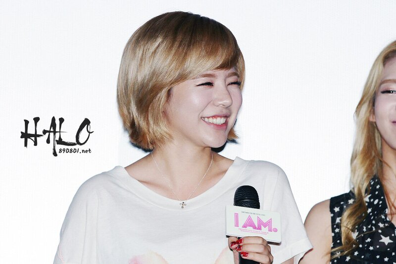 120629 Girls' Generation Sunny at 'I AM' Stage Greetings documents 1