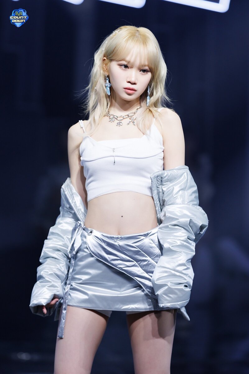 240222 LE SSERAFIM Chaewon - 'EASY' and 'Swan Song' at M Countdown documents 2