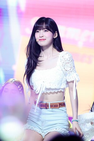 230802 OH MY GIRL Arin - 'Summer Comes' at Show Champion
